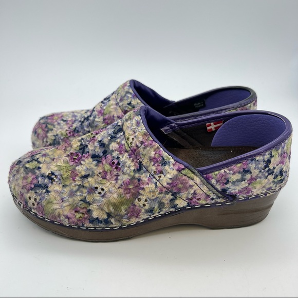 Sanita Shoes Sanitas Vegan Eyelet Floral Nursing Professional Clogs